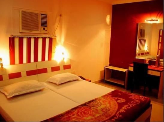 Fabexpress Neeranand Regency - Fully Vaccinated Staff Hotel Kolkata Phòng bức ảnh